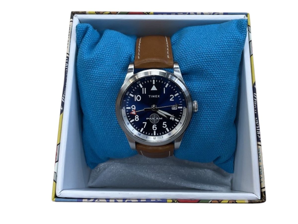 Timex Waterbury GMT x Pan Am Quartz Bleu Cuir