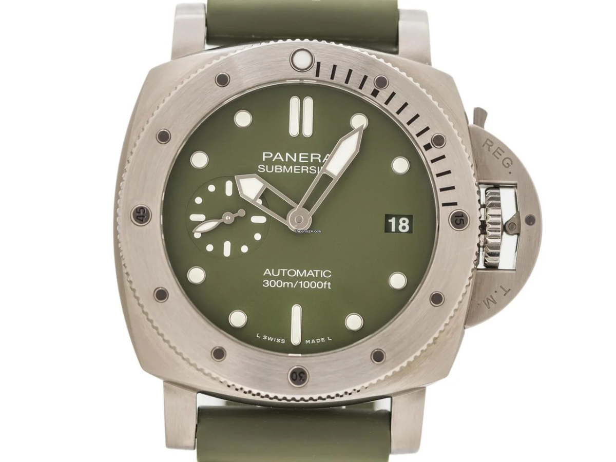 Panerai Luminor Submersible Automatique