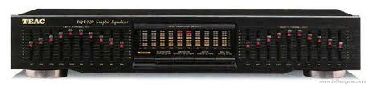 Teac EQA-220 Equaliseur Noir