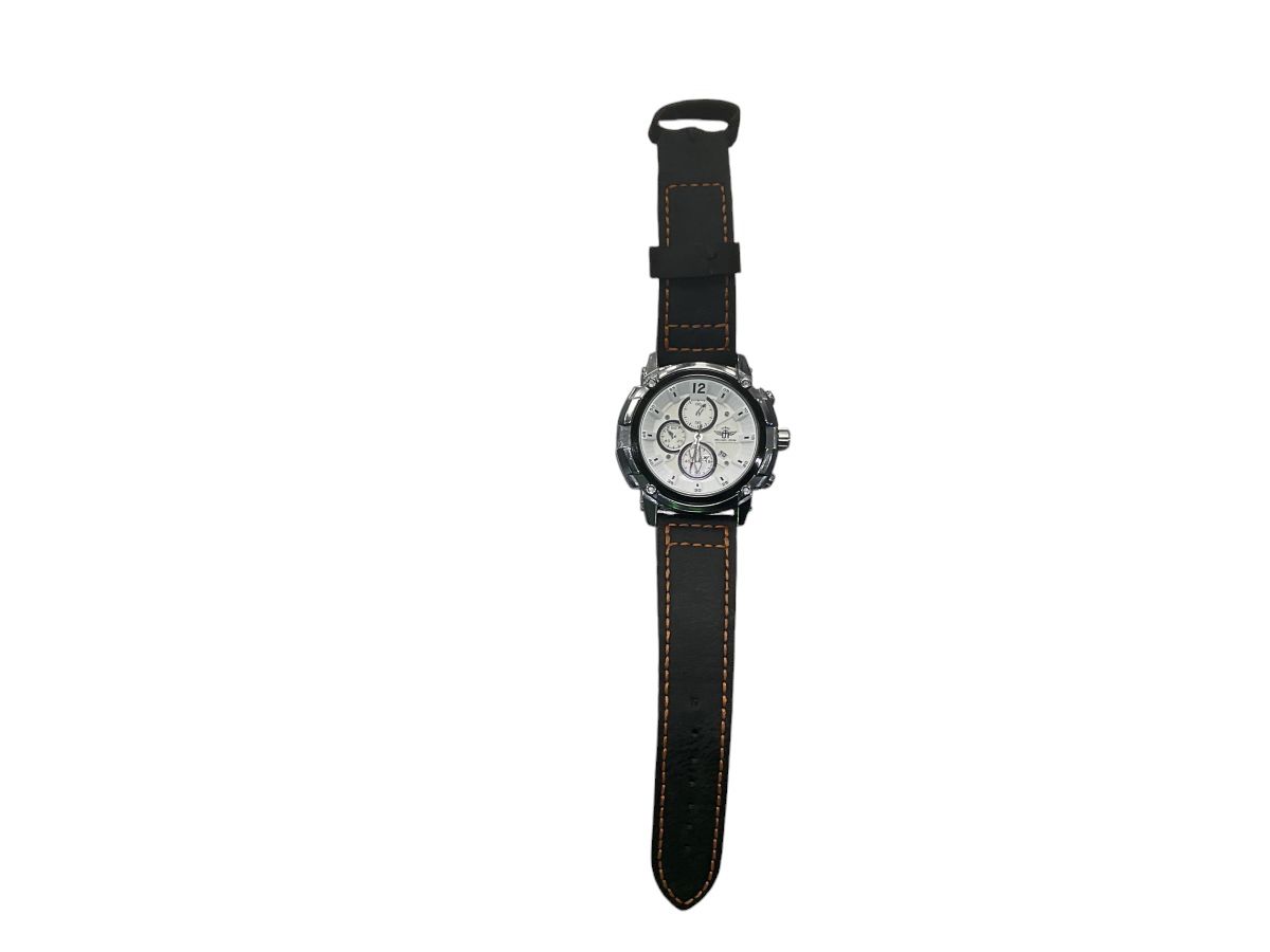 michael john Quartz