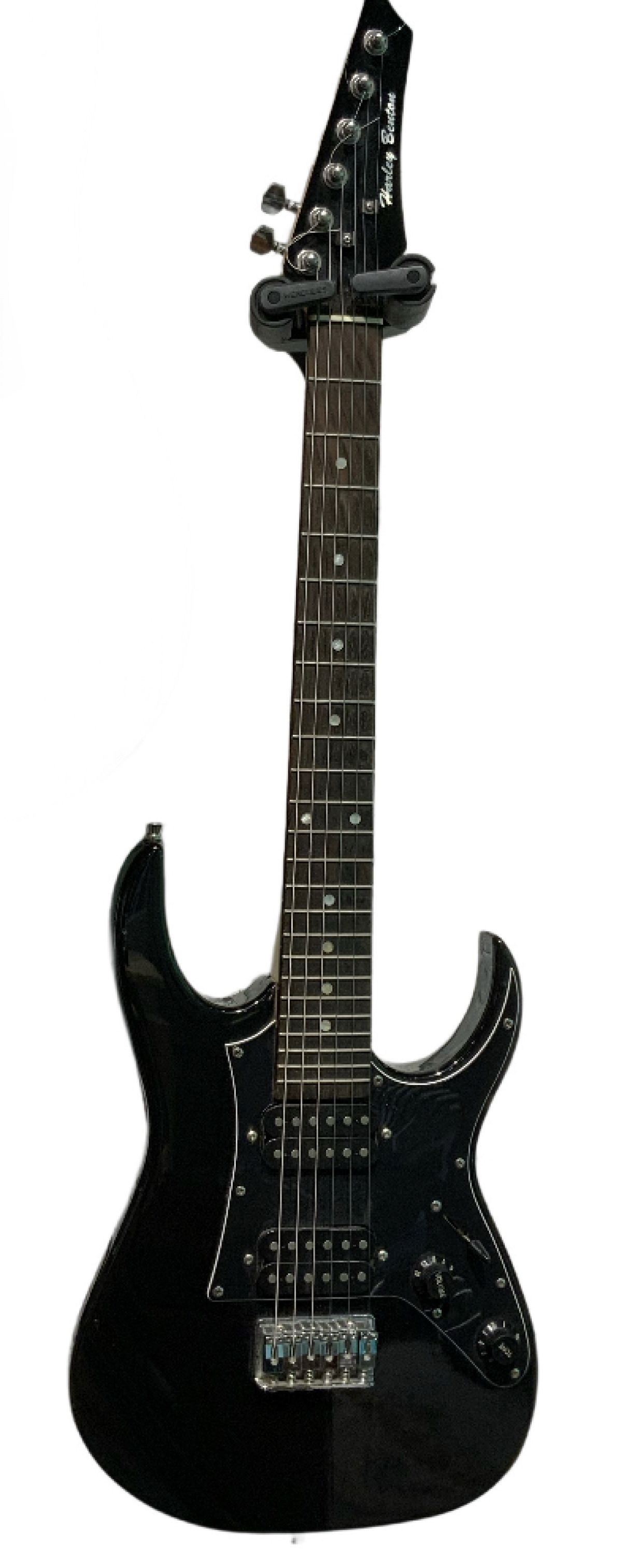 Harley Benton ST Junior noir Type ST Droitier